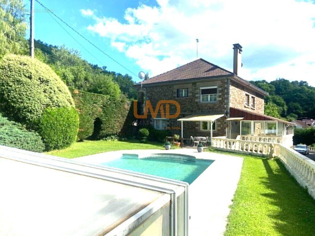 Grande maison avec piscine - photo 1