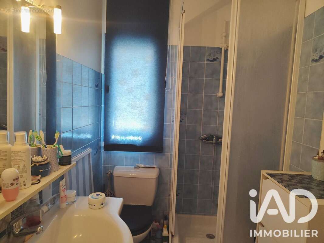 Maison 105 m² à Saint-Laurent-De-Ceris  - photo 8