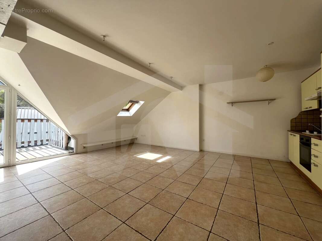 Appartement à SAINT-NIZIER-DU-MOUCHEROTTE