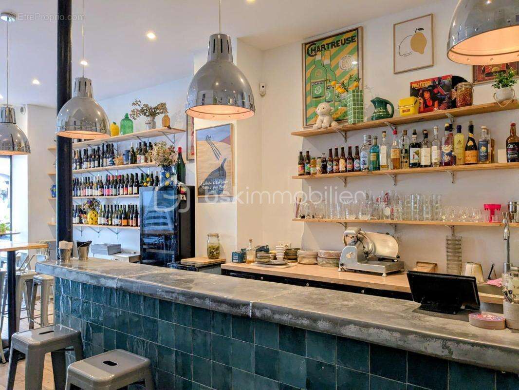 Commerce à PARIS-5E