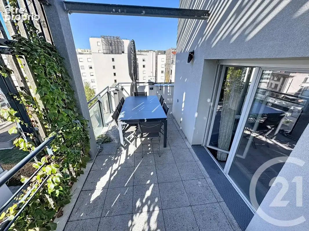 Appartement 4 pièces 76 m² à vendre à Lyon-7e (69007) - photo 8