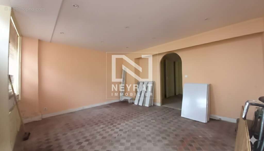 Appartement à ARNAY-LE-DUC
