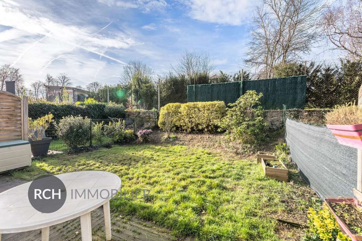 Maison à MONTFORT-L'AMAURY