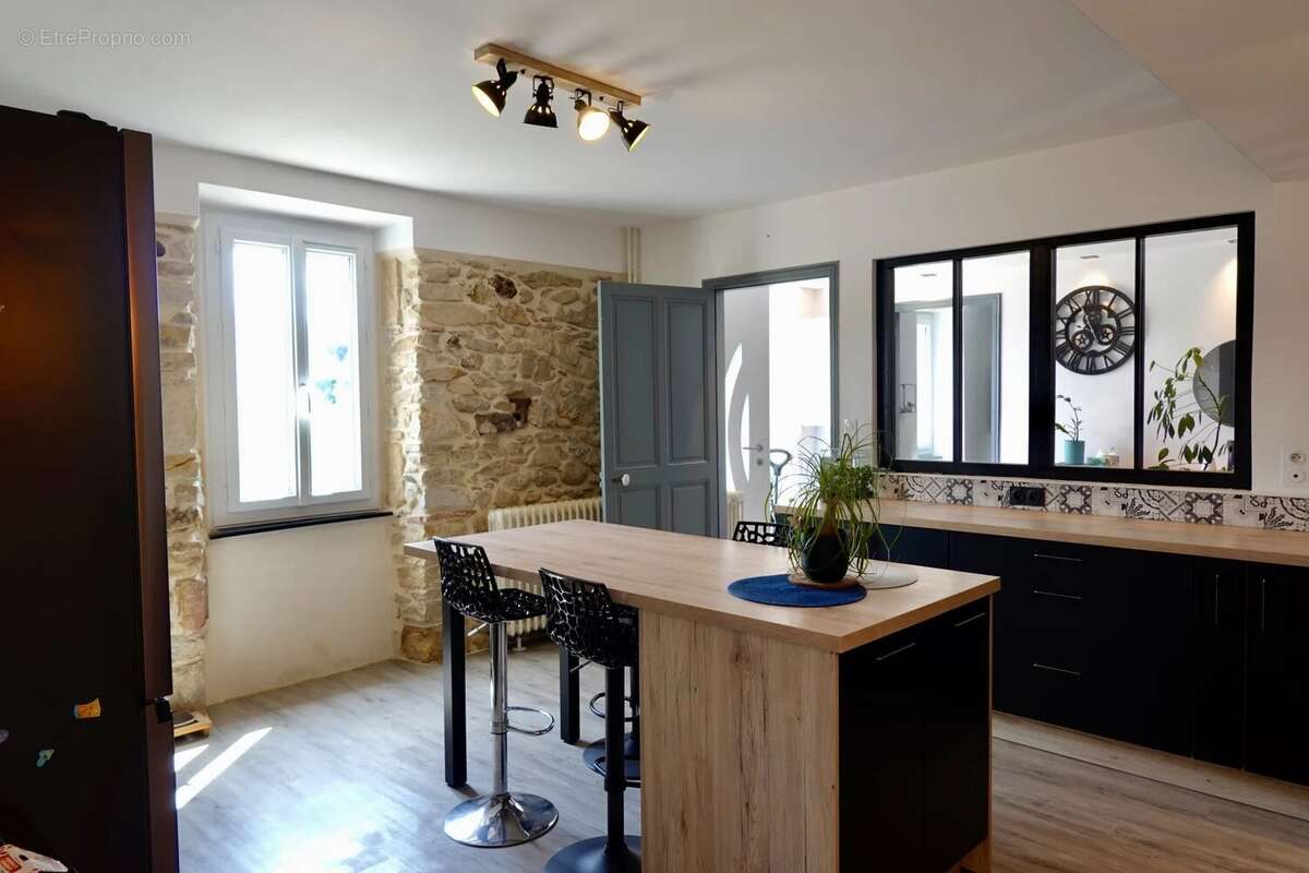 Maison à SALIES-DU-SALAT