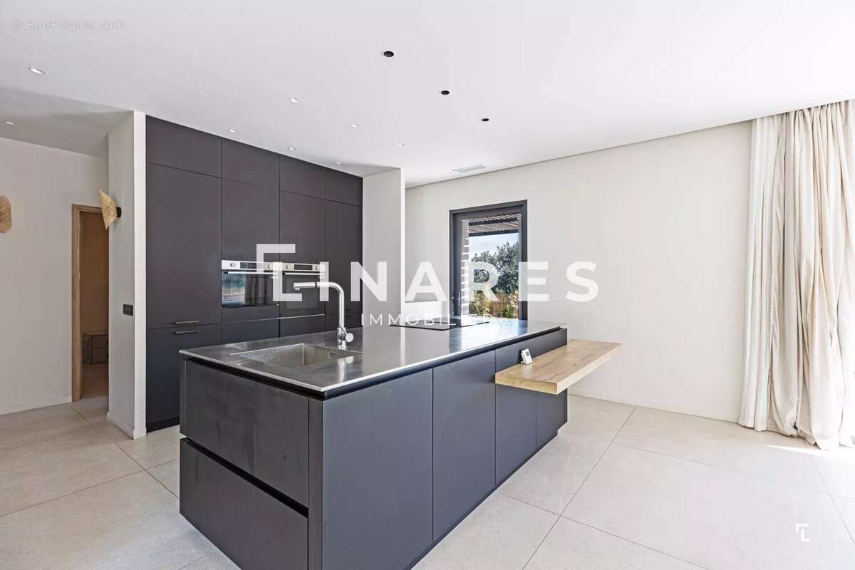 Maison à MARSEILLE-12E