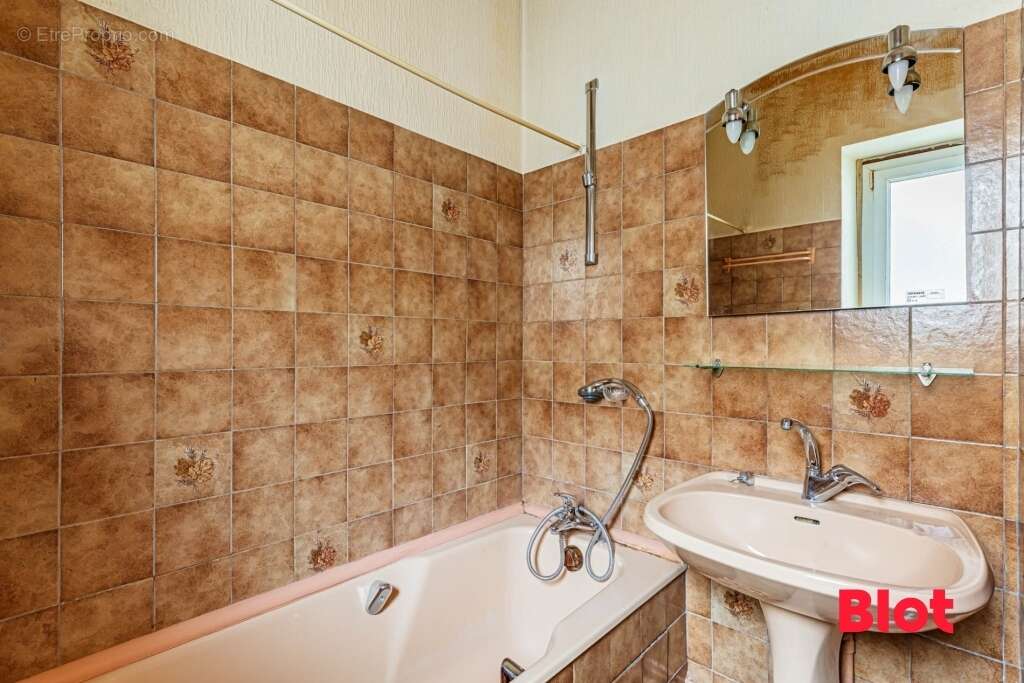 Maison 64 m² à Nantes  - photo 7