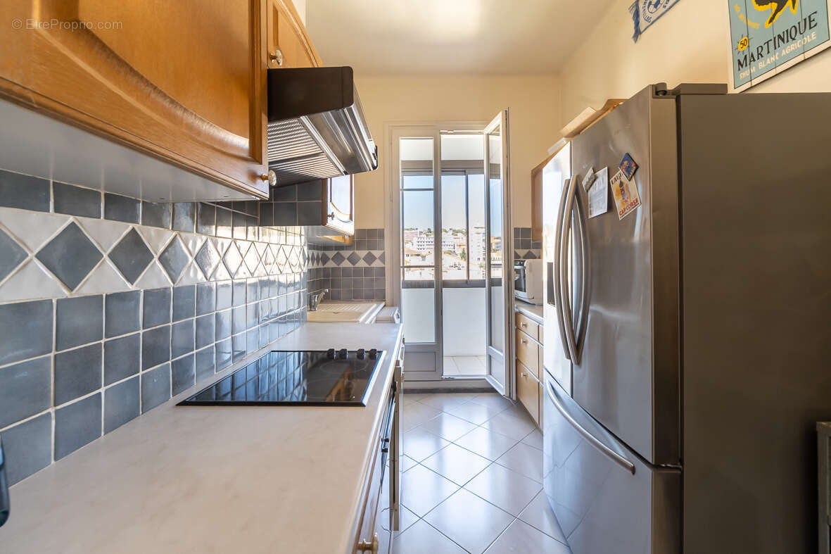 Appartement à MARSEILLE-8E