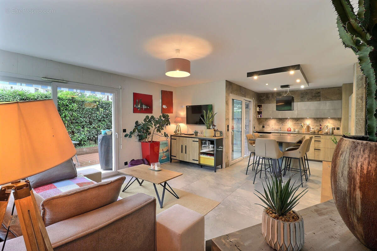 Appartement à THONON-LES-BAINS