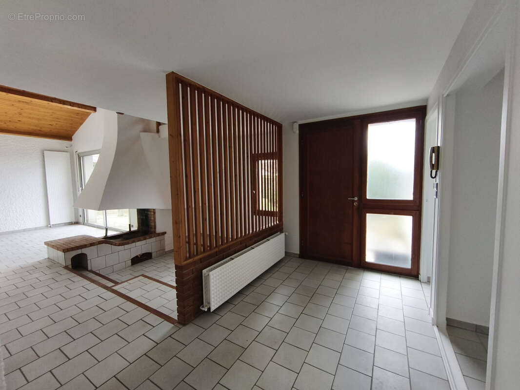 Chambon-feugerolles, maison 150 m2 - photo 6
