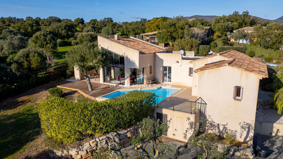 Maison à SAINT-RAPHAEL