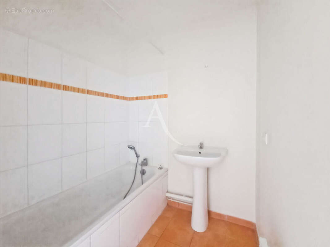 Appartement à MANTES-LA-JOLIE