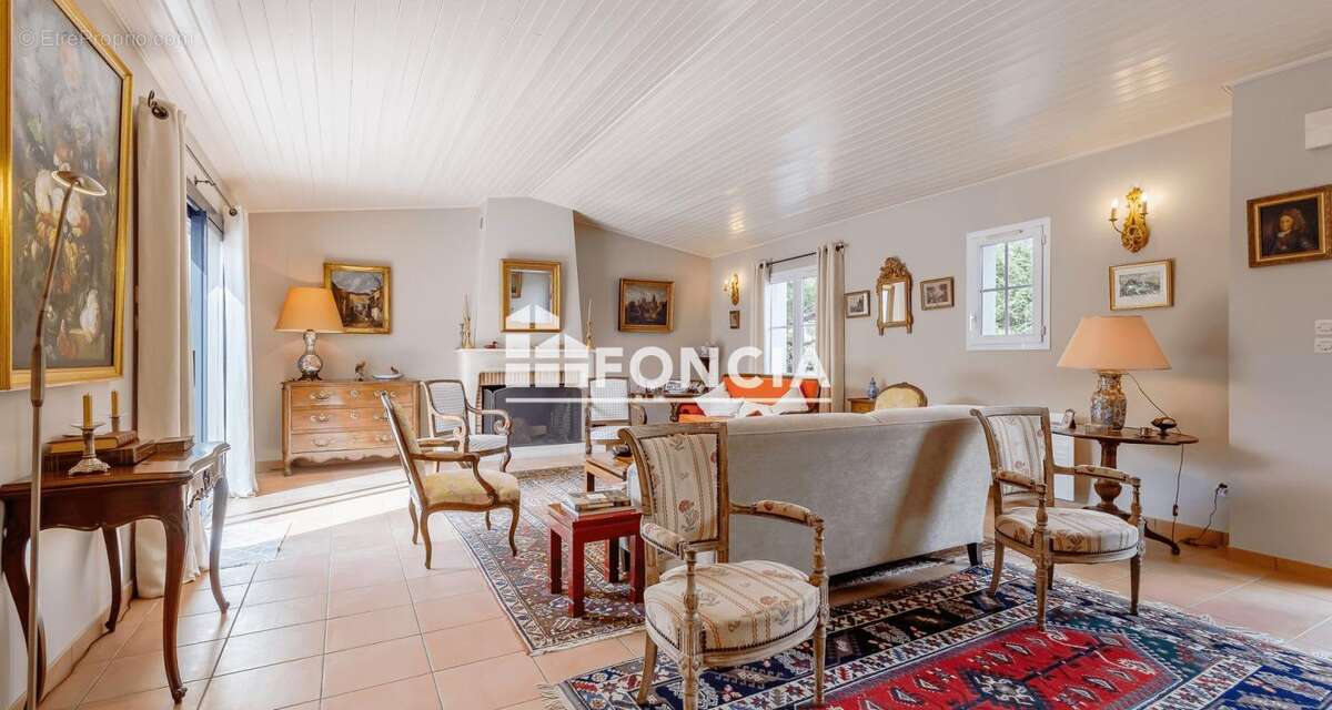 Maison à L&#039;AIGUILLON-SUR-VIE