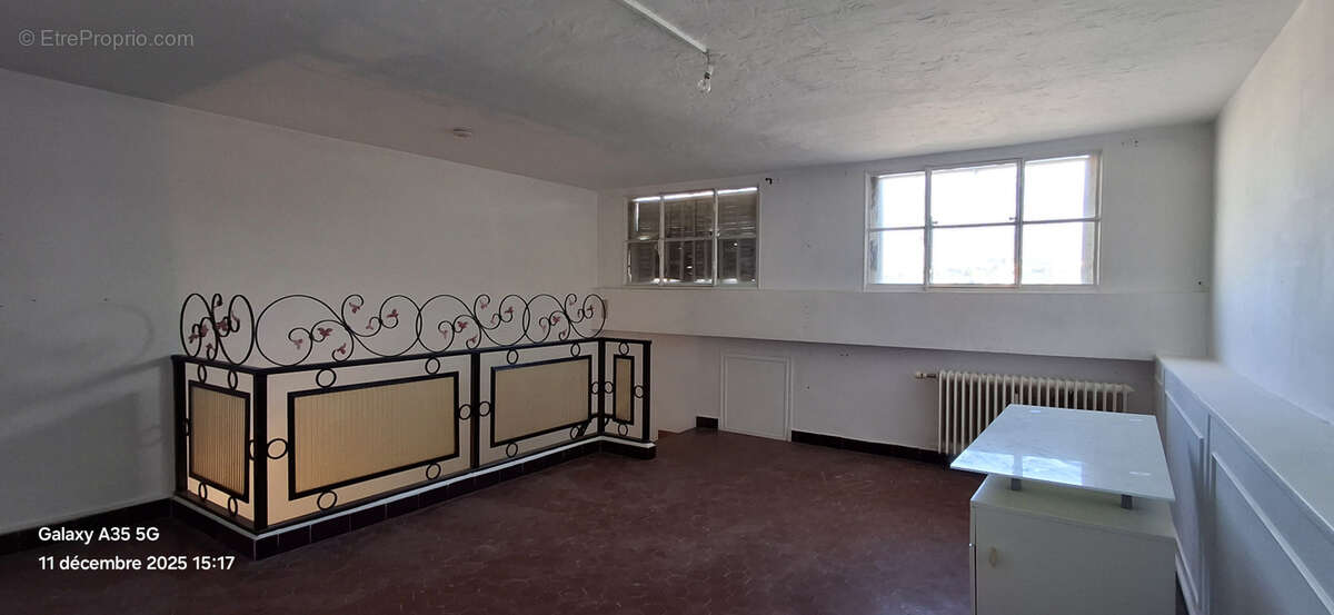 Appartement à VALLAURIS