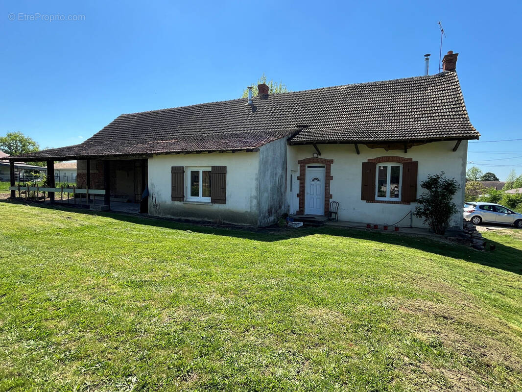 Maison à SIMANDRE