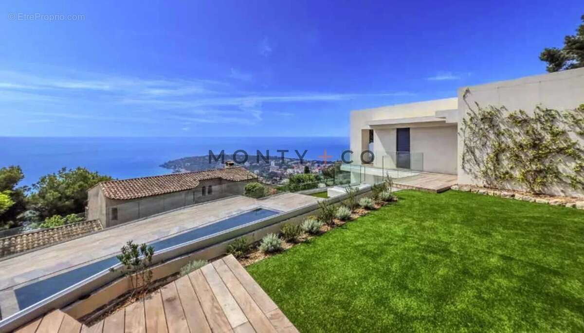 Maison à ROQUEBRUNE-CAP-MARTIN