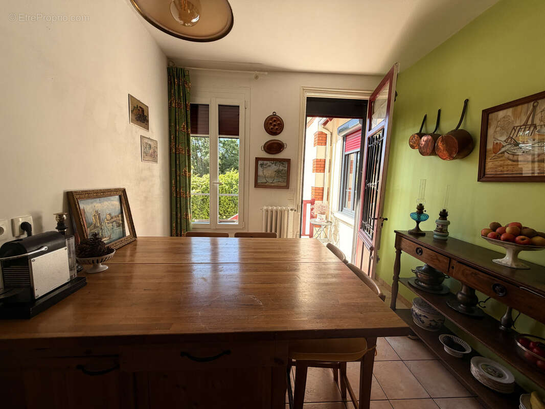 Maison à SAUJON
