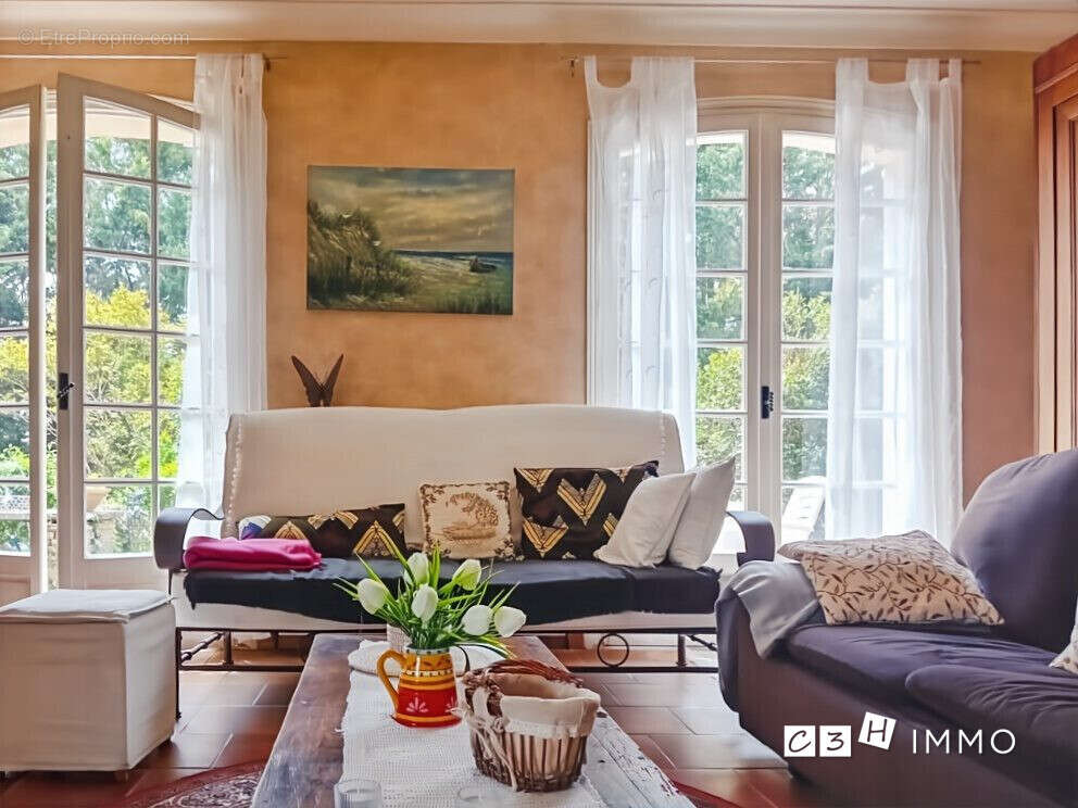 Maison 93 m² à Saint-Elix-Le-Chateau  - photo 3