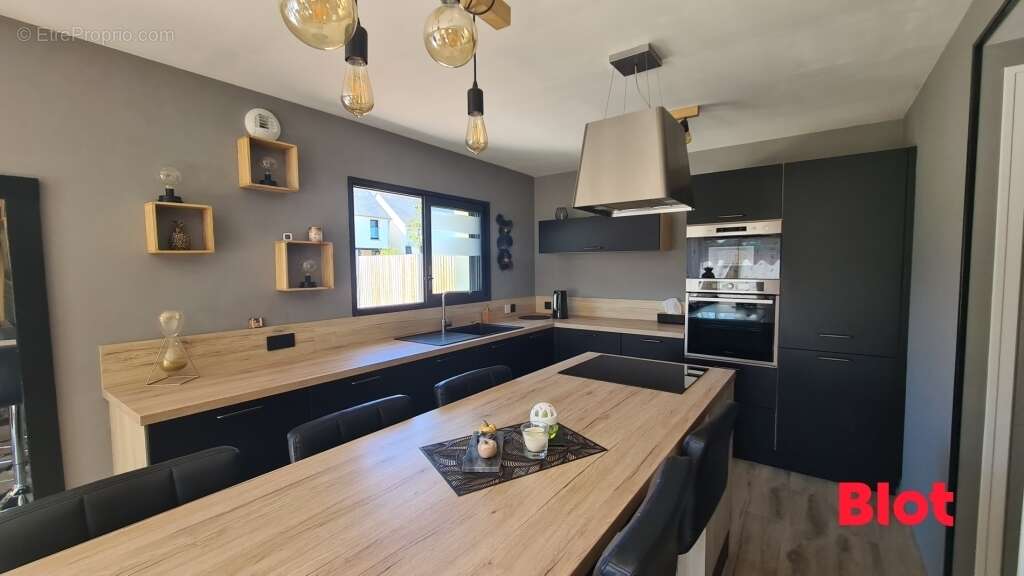 Maison à LA RICHARDAIS