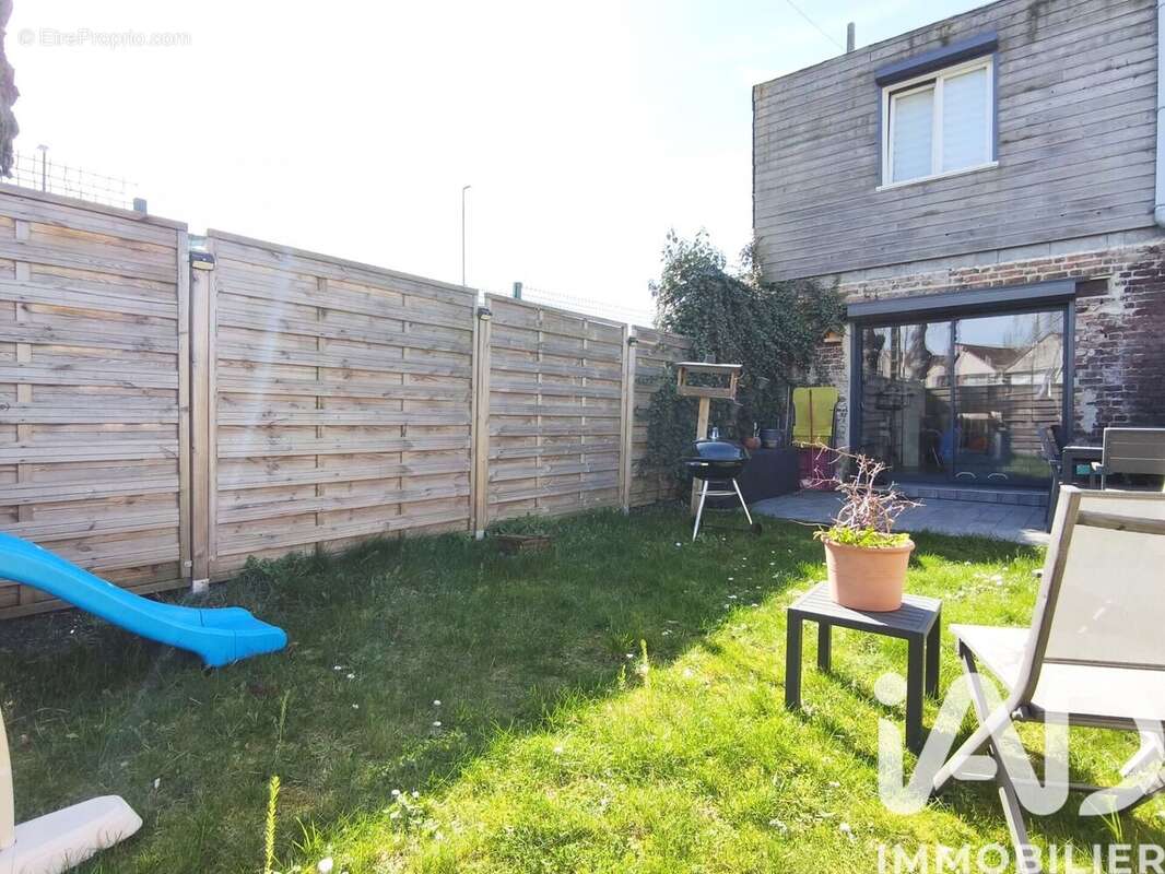 Photo 2 - Maison à WATTRELOS