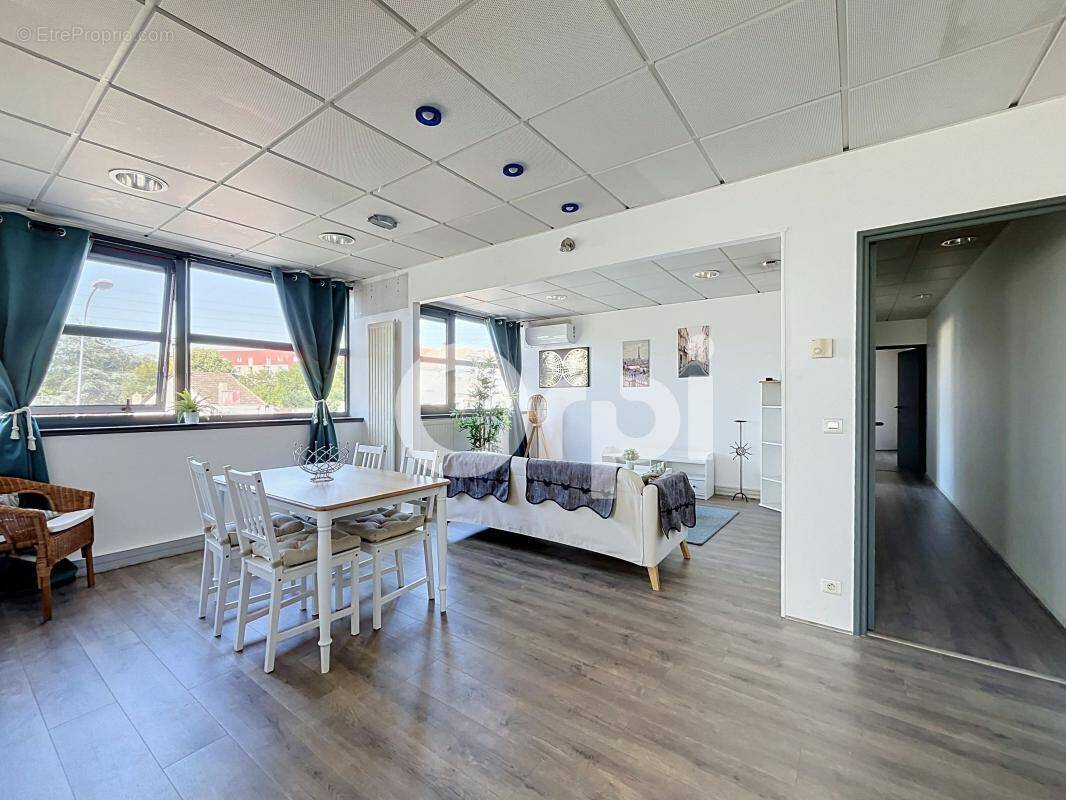 Appartement à COULOUNIEIX-CHAMIERS