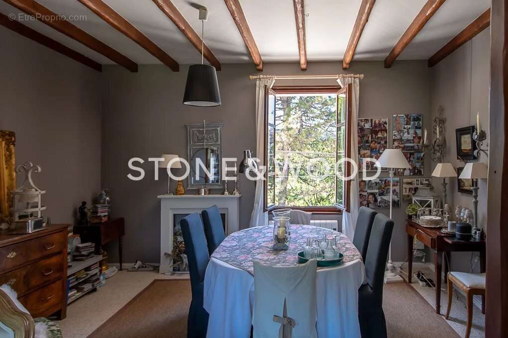 Maison à SAINT-JORIOZ