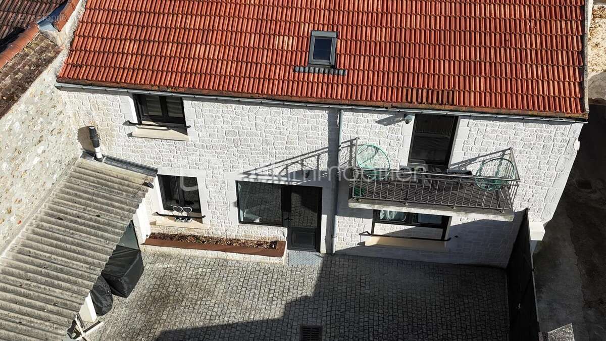 Maison à LEUVILLE-SUR-ORGE