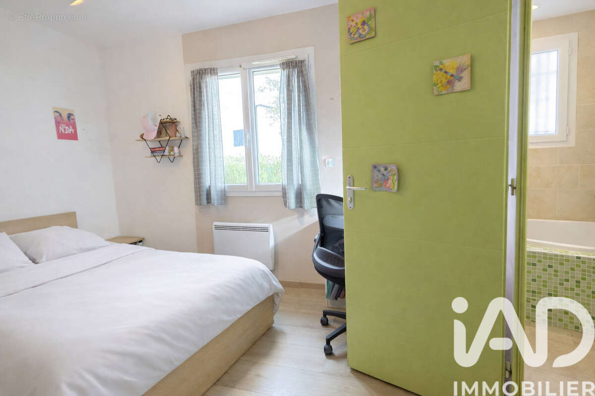 Photo 7 - Maison à PEYROLLES-EN-PROVENCE