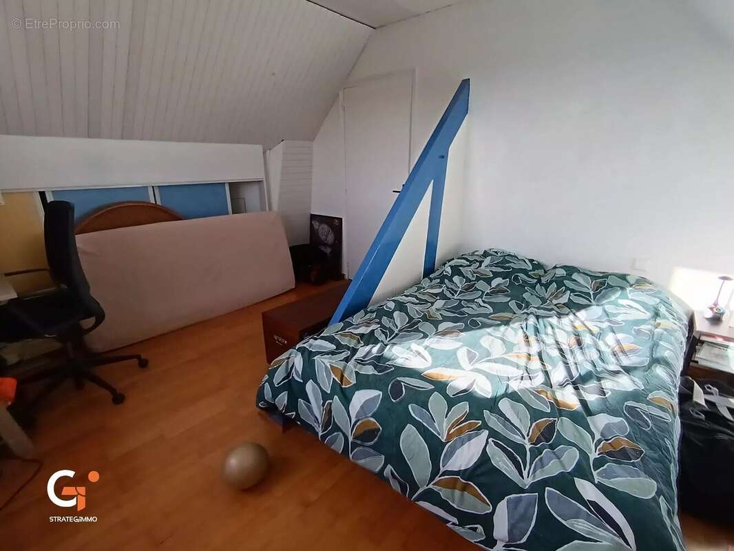 Maison à CRIQUEBEUF-SUR-SEINE