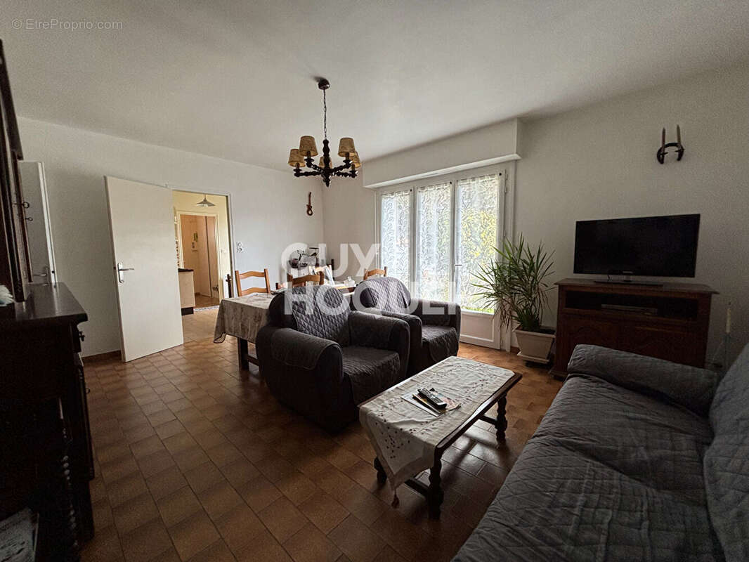 Maison à SAINT-HILAIRE-DE-RIEZ