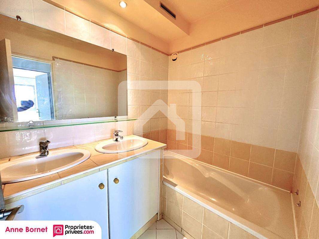 Appartement 4 pièces 89 m2 avec 3 loggias, parking au sous-sol - photo 16