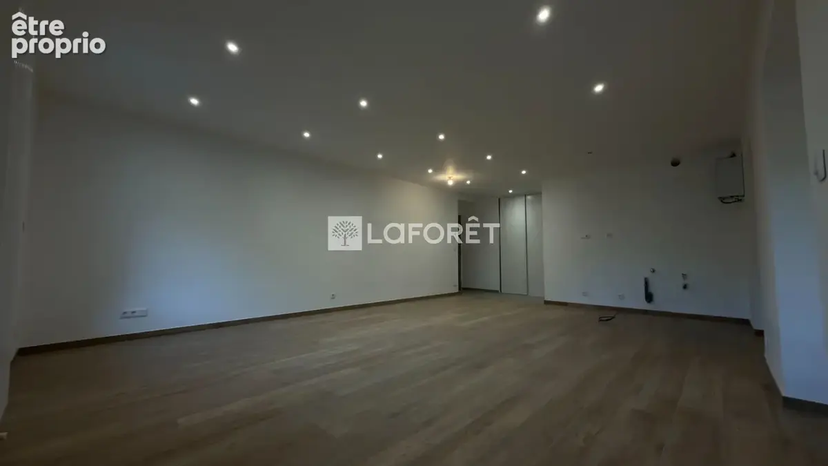 Appartement 2 pièces à vendre à Salins Fontaine - Secteur Moutiers - photo 3