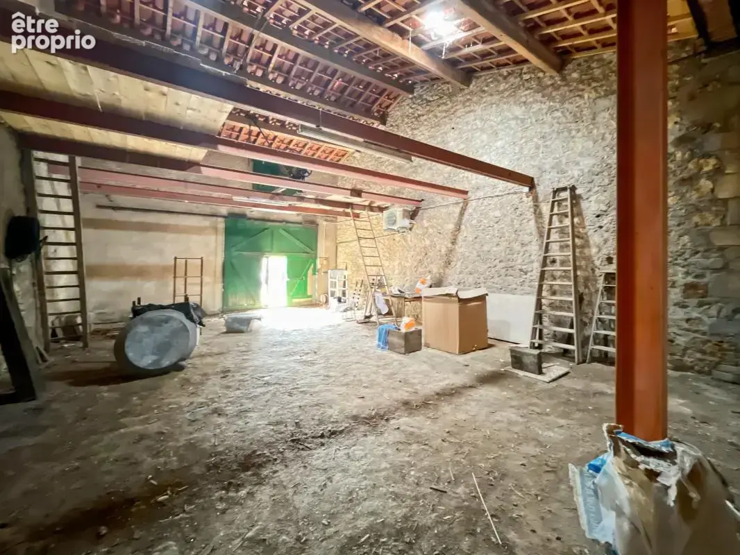 À vendre : Maison de maître d’exception à Quarante  - photo 16