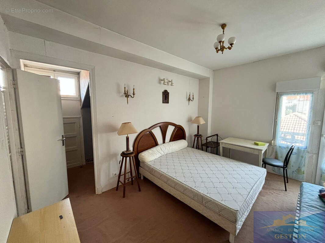 Maison à LOURDES