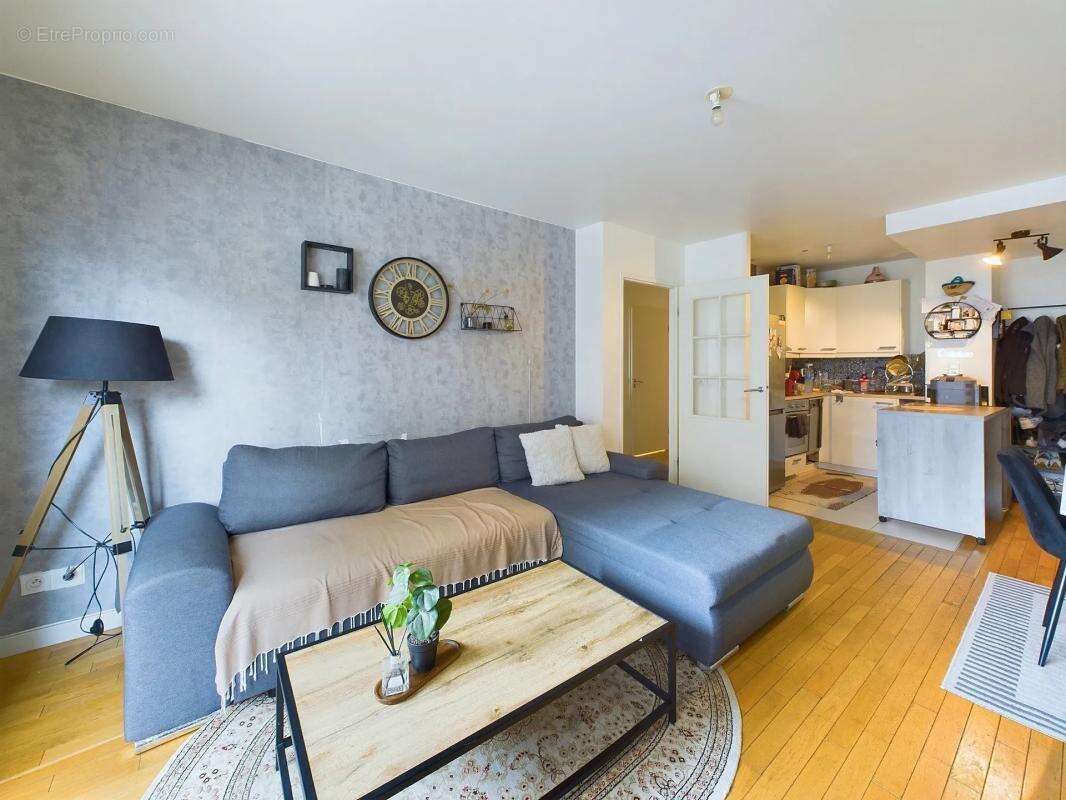 Appartement à COLOMBES