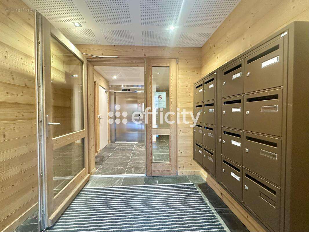 Appartement à SAINT-ETIENNE-DE-TINEE