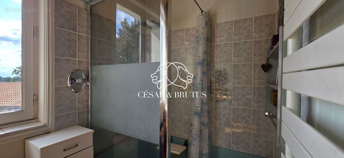 Maison à SANSSAC-L&#039;EGLISE