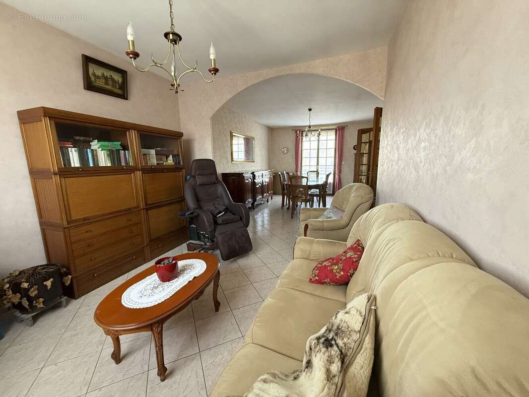 Maison à JOUE-LES-TOURS