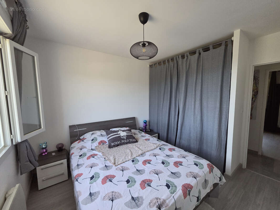 Maison à LE CRESTET