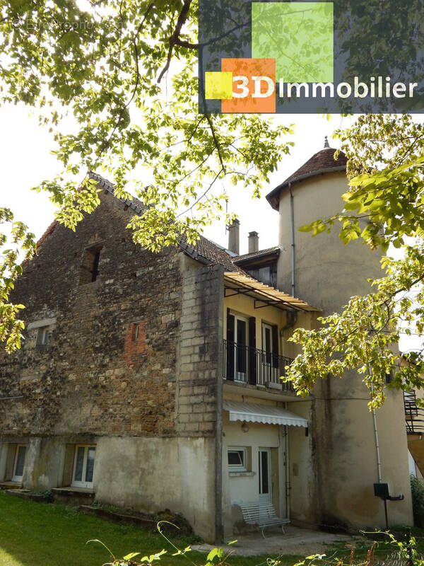 MAISON À VENDRE 90 M² - Maison à LONS-LE-SAUNIER