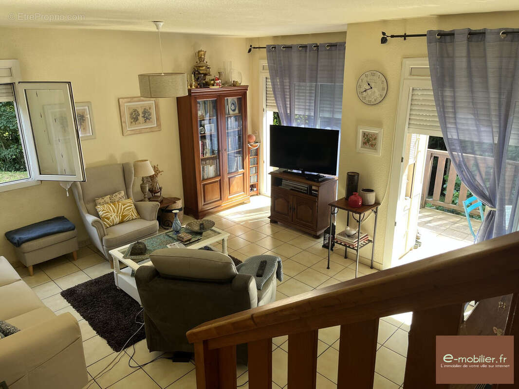 Maison 130 m² à Barberaz  - photo 9