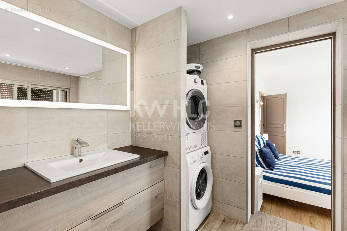 Appartement 89 m² à Antibes  - photo 7