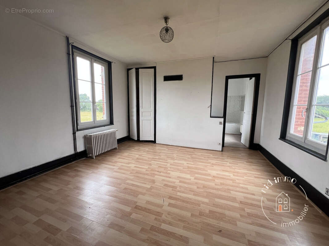 Maison 140 m² à Bonneville-La-Louvet  - photo 8