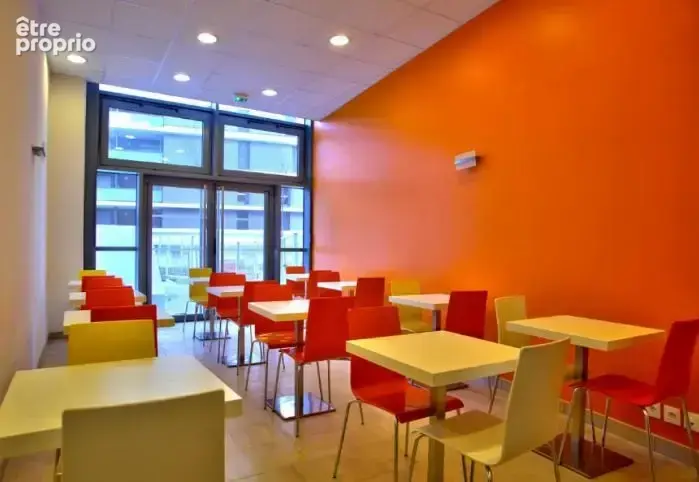 INVESTISSEMENT LOCATIF  MARSEILLE - Résidence Nexity Studéa Euroméditerranée 2 - 7,28%  de rentabilité. - photo 5