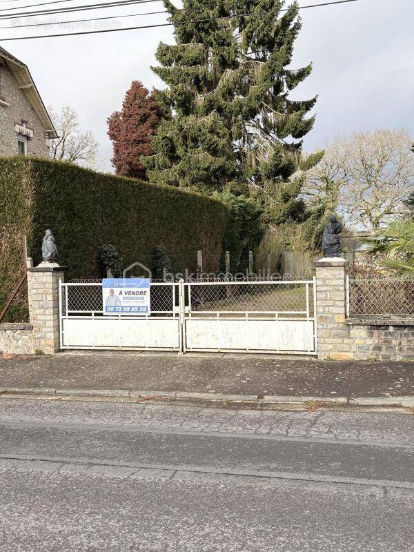 Terrain à BAGNOLES-DE-L'ORNE