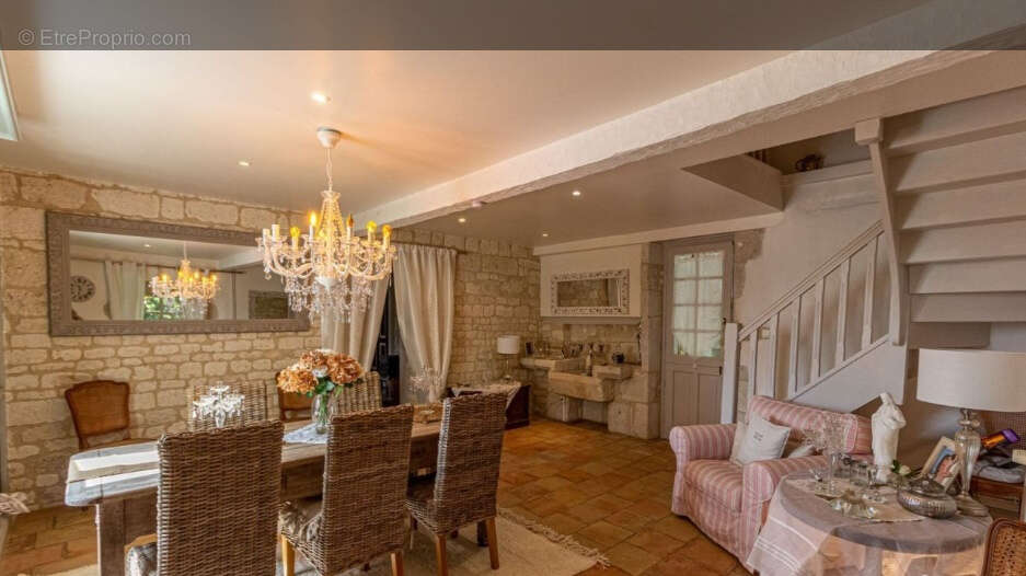 Maison à LABARTHE