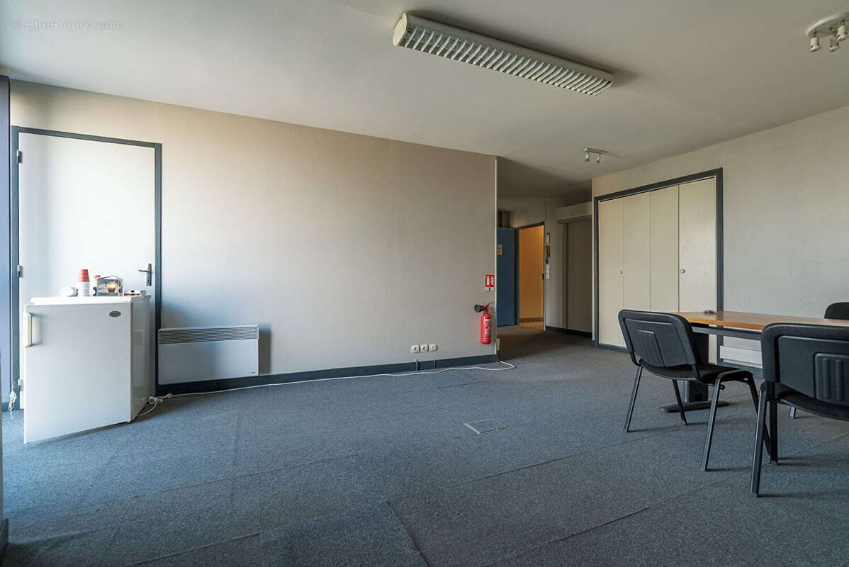 Commerce à CARCASSONNE