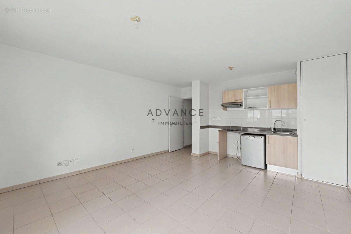 Apt T2 à Blagnac Andromède avec balcon, parking et cellier - photo 5