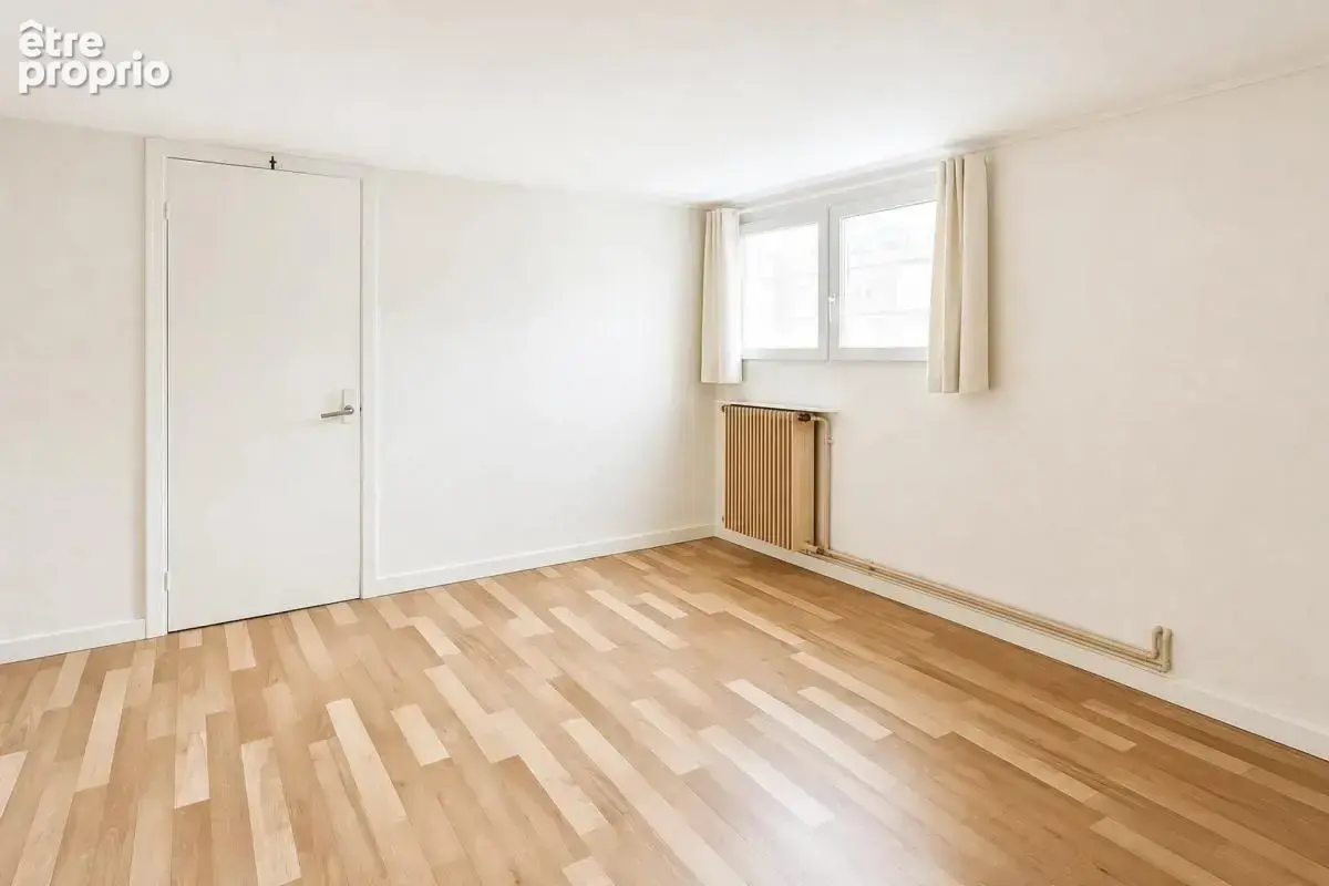 Maison de 7 pièces de 180 m² à Saint-Chéron - photo 8