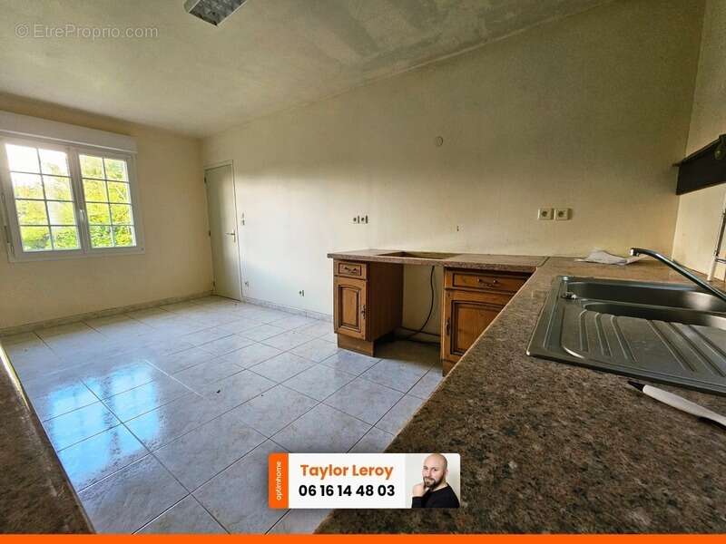 Maison à FONTAINE-LE-DUN