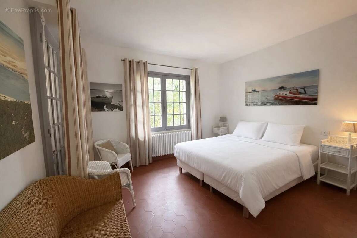 Maison avec piscine et 4 chambres proche de la plage au pyla - photo 8